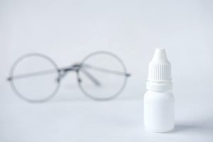 Eye drops for presbyopia